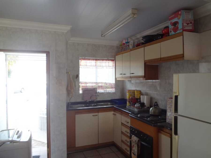 To Let 3 Bedroom Property for Rent in Bedelia Free State